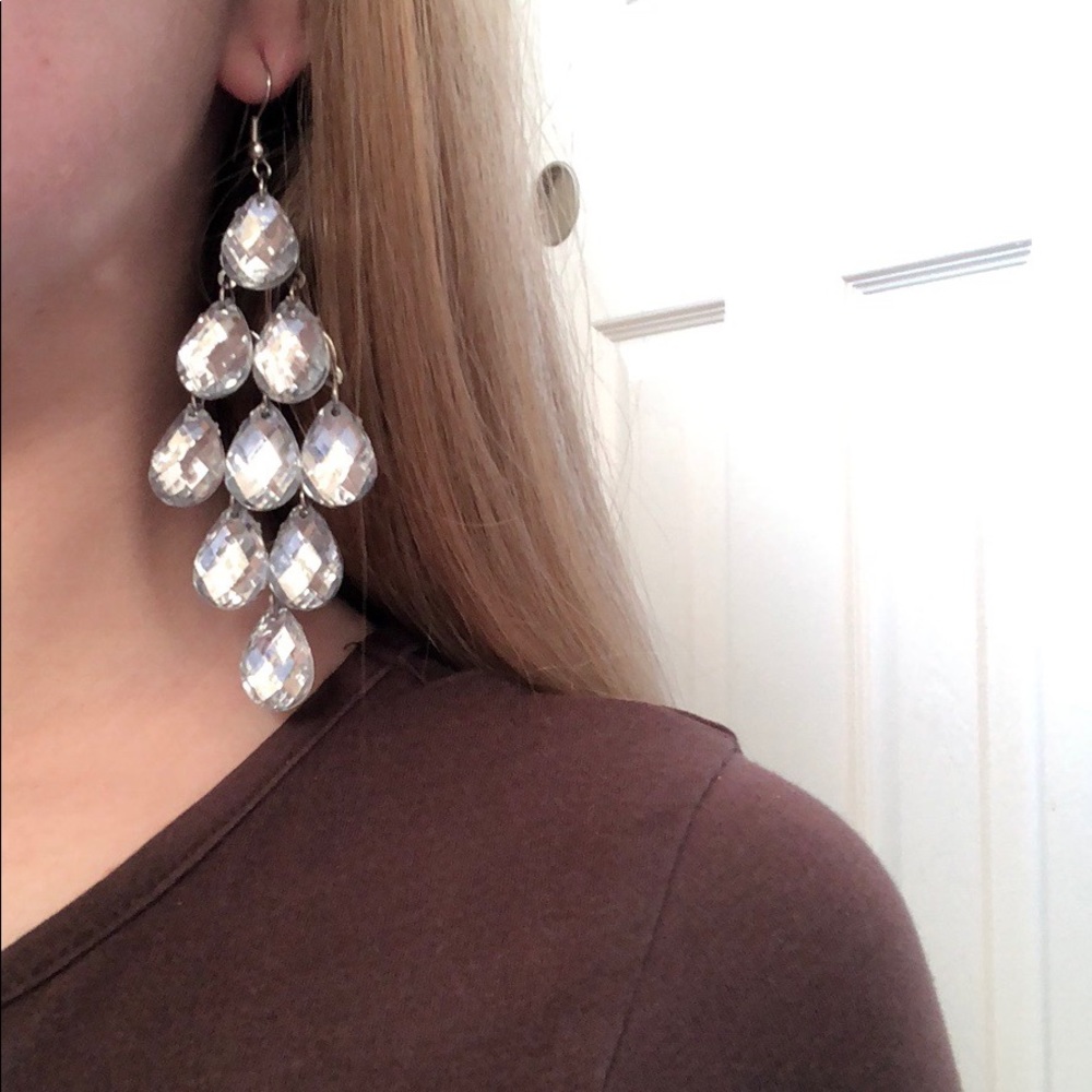 Prom earrings